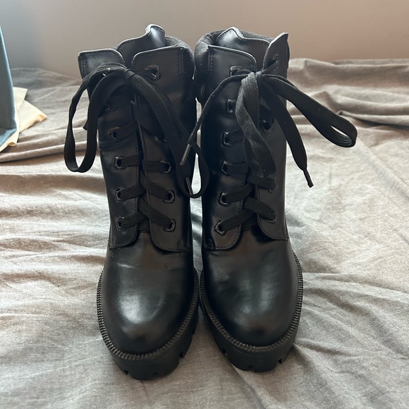 Fashion Nova Shoes - Platform Laceup heeled boots